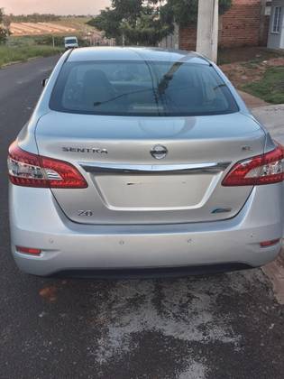 NISSAN SENTRA 2.0 SV 16V FLEX 4P AUTOMÁTICO